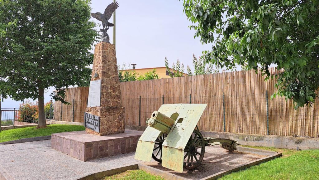 Monumento caduti Peagna Monumento caduti Peagna